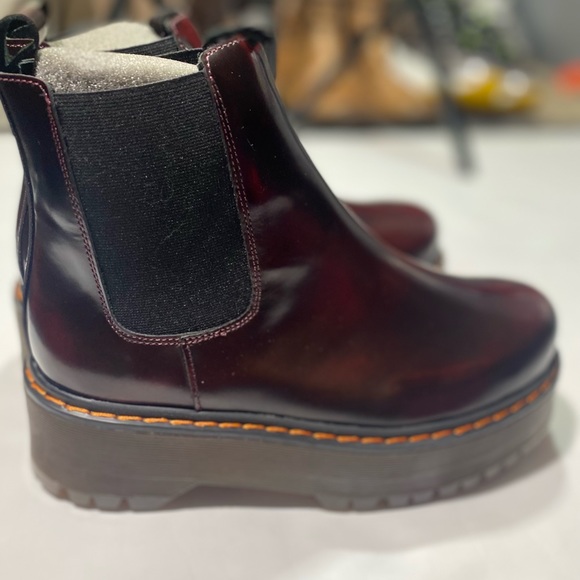 Free People Shoes - Free People Dark Red Patent Chucky Platform Pull On Boots Size 40/10